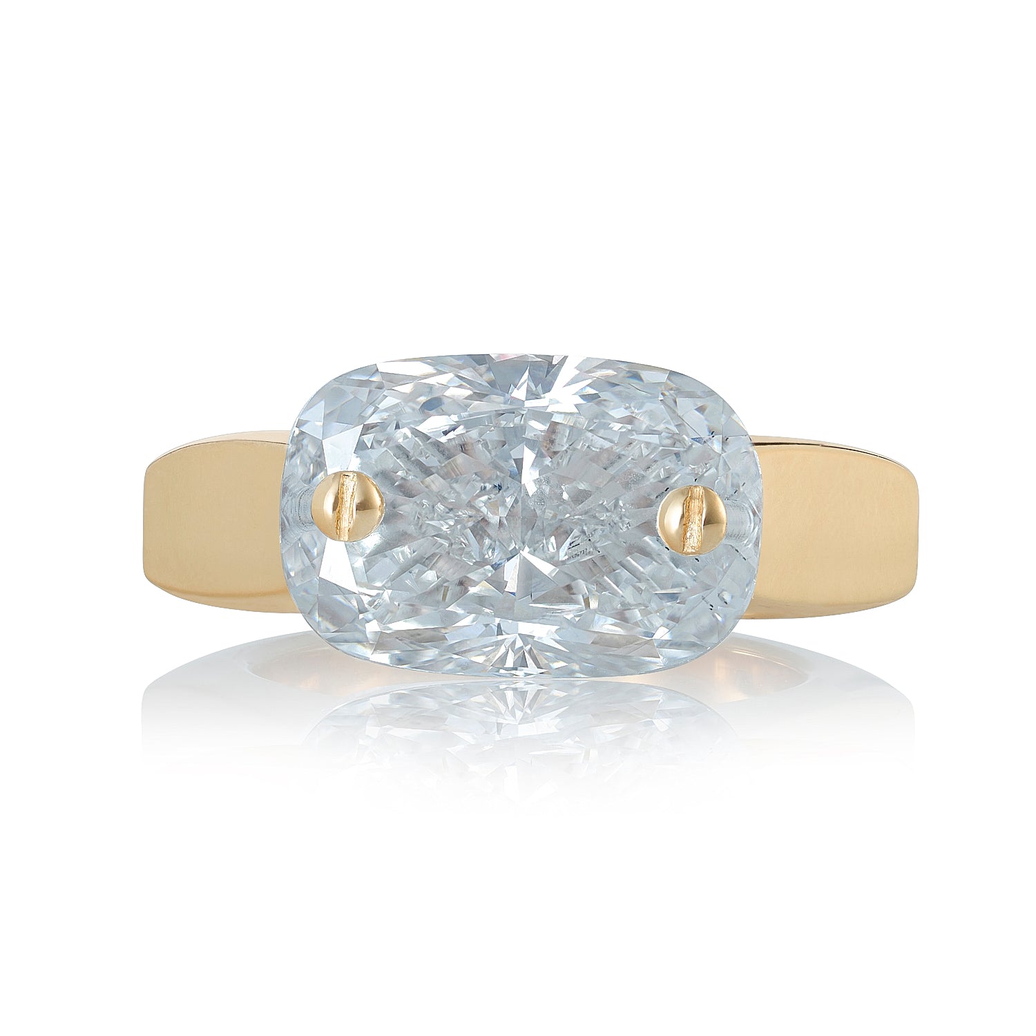 The Mècaniste diamond ring